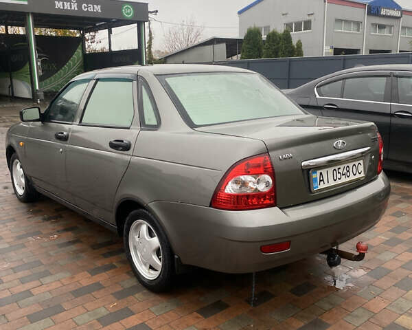 Серый ВАЗ 2170 Priora, объемом двигателя 1.6 л и пробегом 180 тыс. км за 1999 $, фото 4 на Automoto.ua