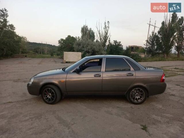 Сірий ВАЗ 2170 Priora, об'ємом двигуна 1.6 л та пробігом 162 тис. км за 3700 $, фото 3 на Automoto.ua
