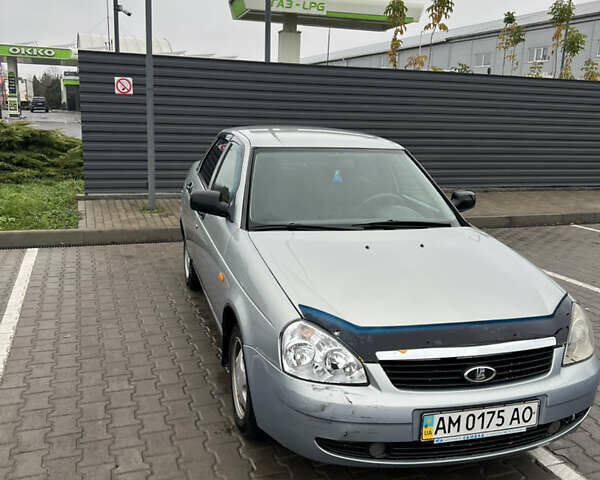 Серый ВАЗ 2170 Priora, объемом двигателя 1.6 л и пробегом 192 тыс. км за 1500 $, фото 1 на Automoto.ua