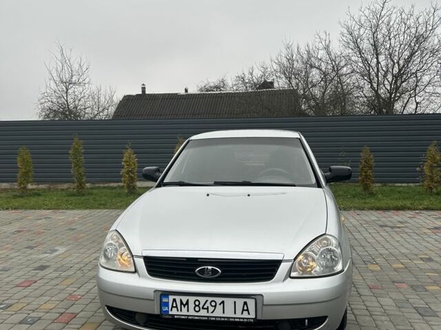 Серый ВАЗ 2170 Priora, объемом двигателя 1.6 л и пробегом 3 тыс. км за 1800 $, фото 1 на Automoto.ua
