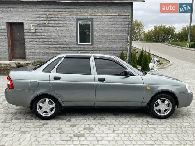 Сірий ВАЗ 2170 Priora, об'ємом двигуна 1.6 л та пробігом 149 тис. км за 2300 $, фото 5 на Automoto.ua