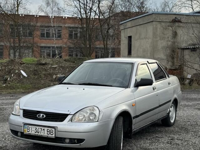 Серый ВАЗ 2170 Priora, объемом двигателя 1.6 л и пробегом 130 тыс. км за 1850 $, фото 3 на Automoto.ua