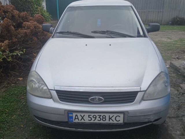 Серый ВАЗ 2170 Priora, объемом двигателя 1.6 л и пробегом 200 тыс. км за 1350 $, фото 1 на Automoto.ua