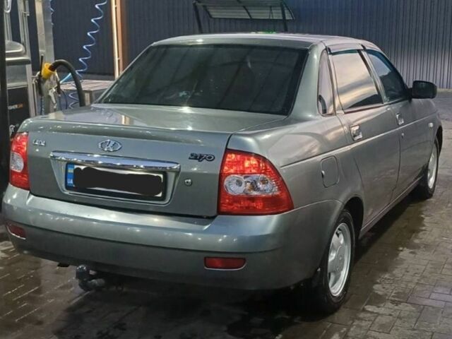 Сірий ВАЗ 2170 Priora, об'ємом двигуна 1.6 л та пробігом 166 тис. км за 2650 $, фото 1 на Automoto.ua