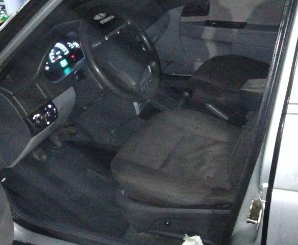 Сірий ВАЗ 2170 Priora, об'ємом двигуна 1.6 л та пробігом 300 тис. км за 1950 $, фото 7 на Automoto.ua