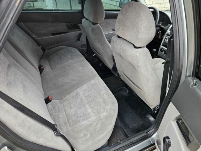 Сірий ВАЗ 2170 Priora, об'ємом двигуна 1.6 л та пробігом 220 тис. км за 1800 $, фото 7 на Automoto.ua