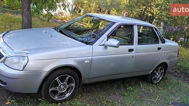 Сірий ВАЗ 2170 Priora, об'ємом двигуна 1.6 л та пробігом 250 тис. км за 2300 $, фото 12 на Automoto.ua