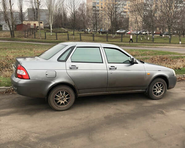 Сірий ВАЗ 2170 Priora, об'ємом двигуна 1.6 л та пробігом 146 тис. км за 2700 $, фото 1 на Automoto.ua