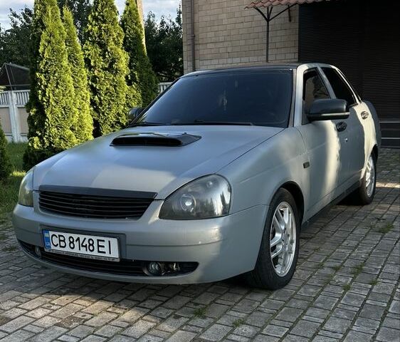 Сірий ВАЗ 2170 Priora, об'ємом двигуна 1.6 л та пробігом 220 тис. км за 2350 $, фото 2 на Automoto.ua