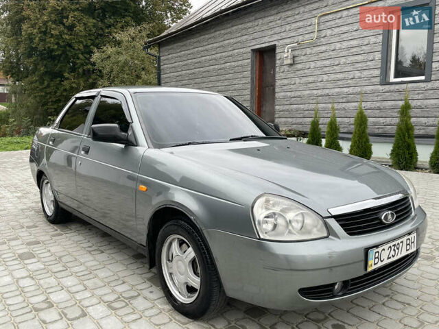 Сірий ВАЗ 2170 Priora, об'ємом двигуна 1.6 л та пробігом 149 тис. км за 2300 $, фото 2 на Automoto.ua
