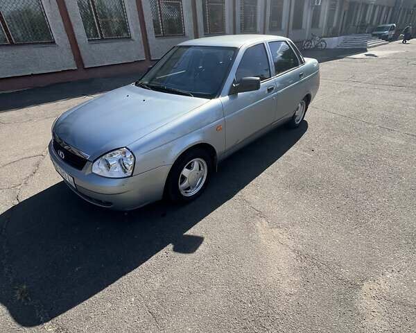 Серый ВАЗ 2170 Priora, объемом двигателя 1.6 л и пробегом 35 тыс. км за 3000 $, фото 7 на Automoto.ua