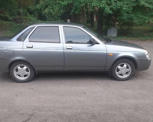 Сірий ВАЗ 2170 Priora, об'ємом двигуна 1.6 л та пробігом 110 тис. км за 3500 $, фото 4 на Automoto.ua