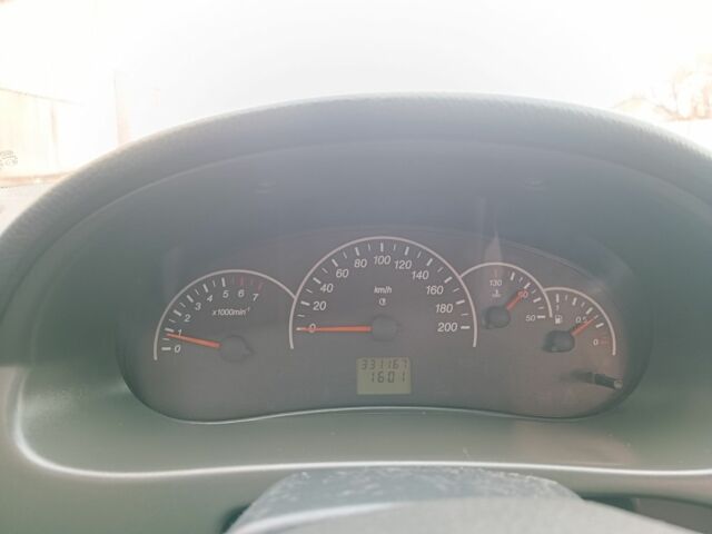 Сірий ВАЗ 2170 Priora, об'ємом двигуна 1.6 л та пробігом 331 тис. км за 2800 $, фото 4 на Automoto.ua