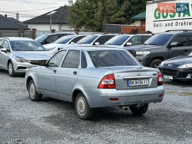 Сірий ВАЗ 2170 Priora, об'ємом двигуна 1.6 л та пробігом 250 тис. км за 1750 $, фото 3 на Automoto.ua