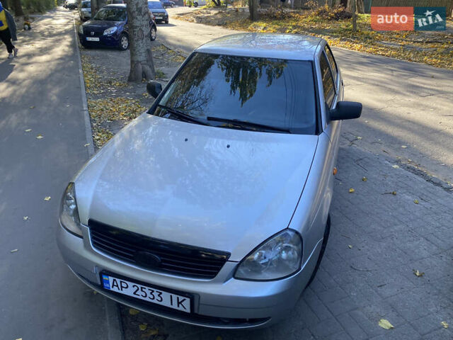 Серый ВАЗ 2170 Priora, объемом двигателя 1.6 л и пробегом 365 тыс. км за 2650 $, фото 6 на Automoto.ua