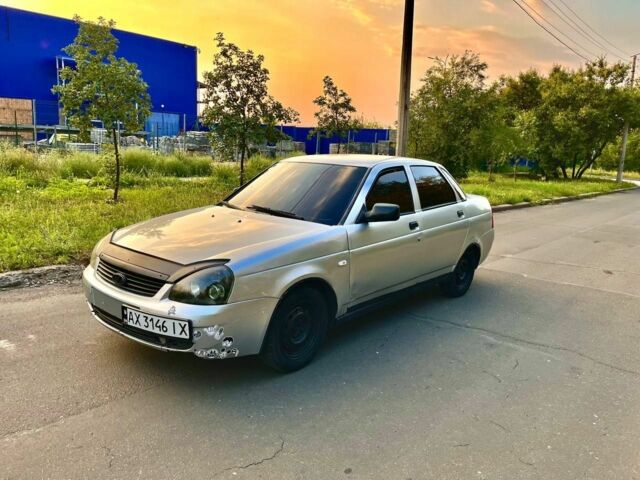 Серый ВАЗ 2170 Priora, объемом двигателя 0 л и пробегом 200 тыс. км за 1900 $, фото 2 на Automoto.ua