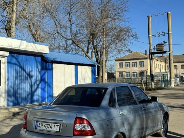 Серый ВАЗ 2170 Priora, объемом двигателя 1.6 л и пробегом 200 тыс. км за 2200 $, фото 5 на Automoto.ua