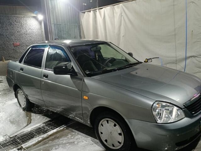 Серый ВАЗ 2170 Priora, объемом двигателя 1.6 л и пробегом 223 тыс. км за 1650 $, фото 11 на Automoto.ua