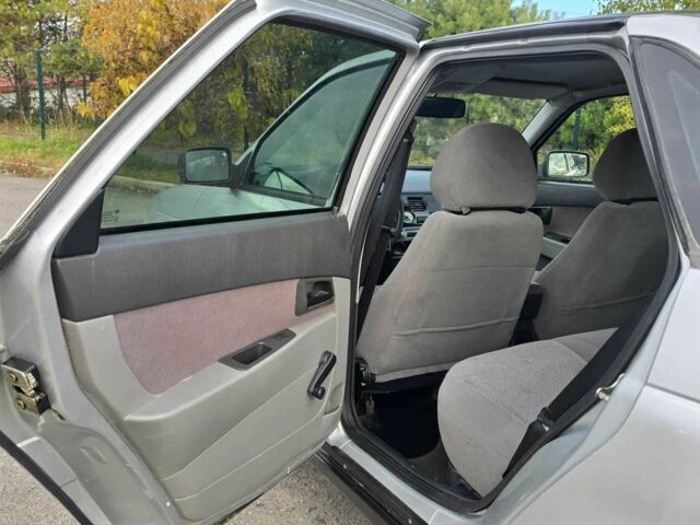 Серый ВАЗ 2170 Priora, объемом двигателя 1.6 л и пробегом 125 тыс. км за 1799 $, фото 13 на Automoto.ua