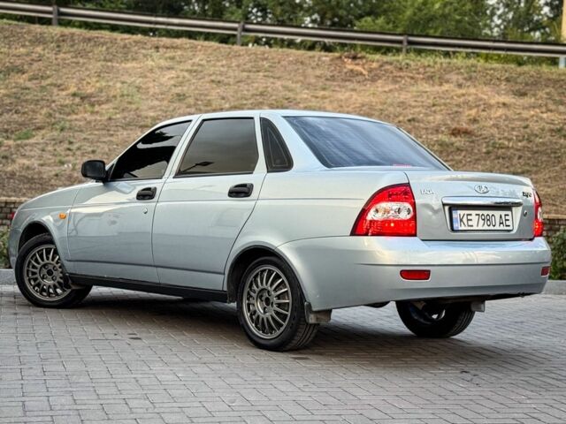 Серый ВАЗ 2170 Priora, объемом двигателя 1.6 л и пробегом 240 тыс. км за 3100 $, фото 11 на Automoto.ua
