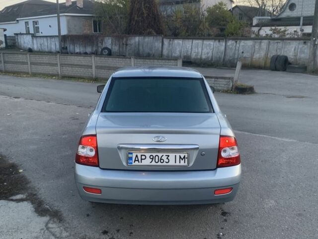 Серый ВАЗ 2170 Priora, объемом двигателя 1.6 л и пробегом 220 тыс. км за 2000 $, фото 5 на Automoto.ua