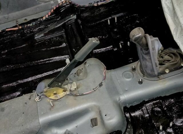 Серый ВАЗ 2170 Priora, объемом двигателя 1.6 л и пробегом 122 тыс. км за 2900 $, фото 12 на Automoto.ua