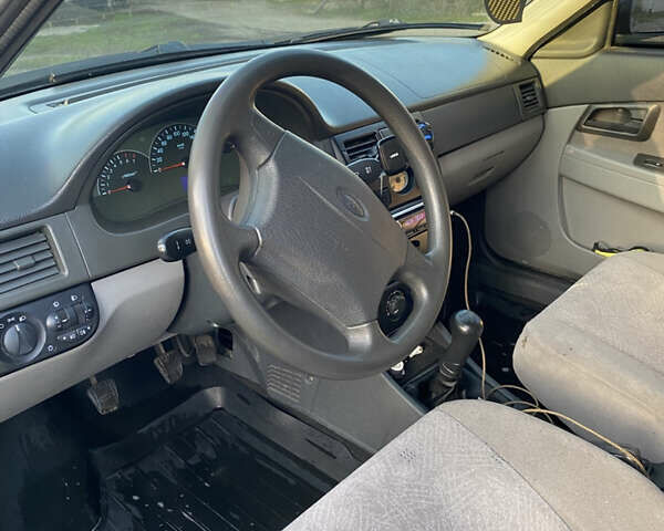 Серый ВАЗ 2170 Priora, объемом двигателя 1.6 л и пробегом 245 тыс. км за 2600 $, фото 6 на Automoto.ua