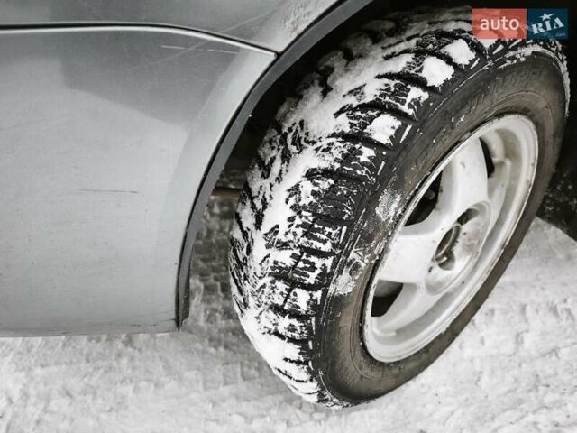 Серый ВАЗ 2170 Priora, объемом двигателя 1.6 л и пробегом 147 тыс. км за 1200 $, фото 4 на Automoto.ua