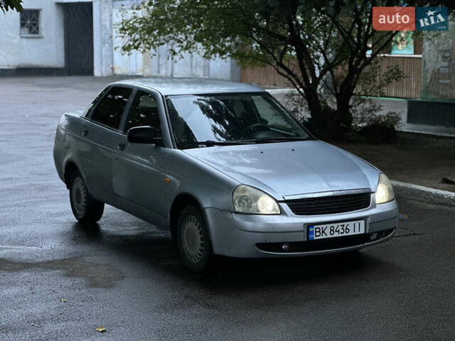 Сірий ВАЗ 2170 Priora, об'ємом двигуна 1.6 л та пробігом 250 тис. км за 1450 $, фото 2 на Automoto.ua