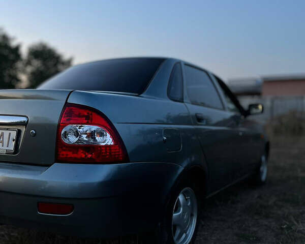 Сірий ВАЗ 2170 Priora, об'ємом двигуна 1.6 л та пробігом 281 тис. км за 2300 $, фото 4 на Automoto.ua