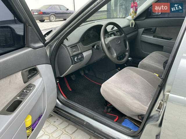 Сірий ВАЗ 2170 Priora, об'ємом двигуна 1.6 л та пробігом 149 тис. км за 2300 $, фото 21 на Automoto.ua