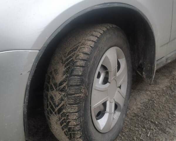 Сірий ВАЗ 2170 Priora, об'ємом двигуна 1.6 л та пробігом 200 тис. км за 3200 $, фото 4 на Automoto.ua