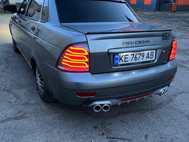 Серый ВАЗ 2170 Priora, объемом двигателя 1.6 л и пробегом 210 тыс. км за 3000 $, фото 8 на Automoto.ua