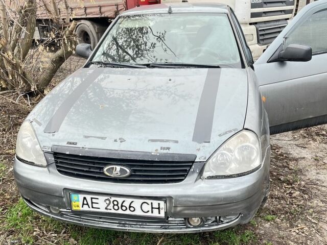 Серый ВАЗ 2170 Priora, объемом двигателя 1.6 л и пробегом 345 тыс. км за 945 $, фото 3 на Automoto.ua