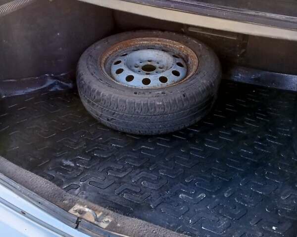 Серый ВАЗ 2170 Priora, объемом двигателя 1.6 л и пробегом 105 тыс. км за 2500 $, фото 9 на Automoto.ua