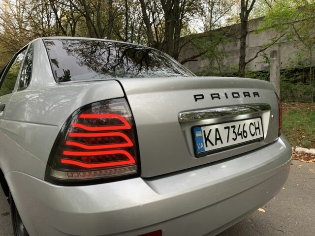 Сірий ВАЗ 2170 Priora, об'ємом двигуна 1.6 л та пробігом 200 тис. км за 1999 $, фото 2 на Automoto.ua