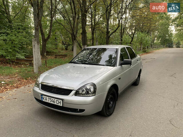 Серый ВАЗ 2170 Priora, объемом двигателя 1.6 л и пробегом 189 тыс. км за 1999 $, фото 3 на Automoto.ua