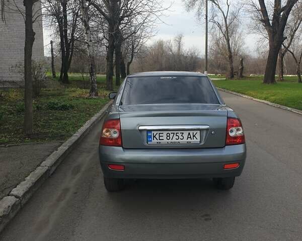 Серый ВАЗ 2170 Priora, объемом двигателя 1.6 л и пробегом 198 тыс. км за 2400 $, фото 6 на Automoto.ua
