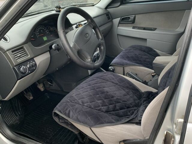 Сірий ВАЗ 2170 Priora, об'ємом двигуна 1.6 л та пробігом 137 тис. км за 3000 $, фото 7 на Automoto.ua