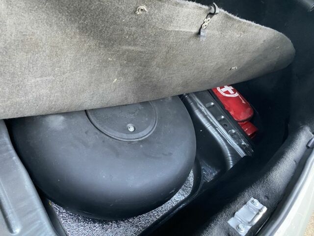 Серый ВАЗ 2170 Priora, объемом двигателя 1.6 л и пробегом 158 тыс. км за 3500 $, фото 5 на Automoto.ua