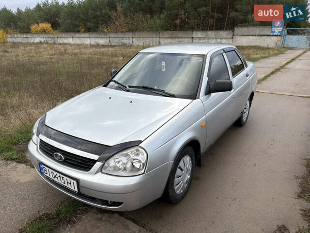 Серый ВАЗ 2170 Priora, объемом двигателя 1.6 л и пробегом 164 тыс. км за 2600 $, фото 12 на Automoto.ua