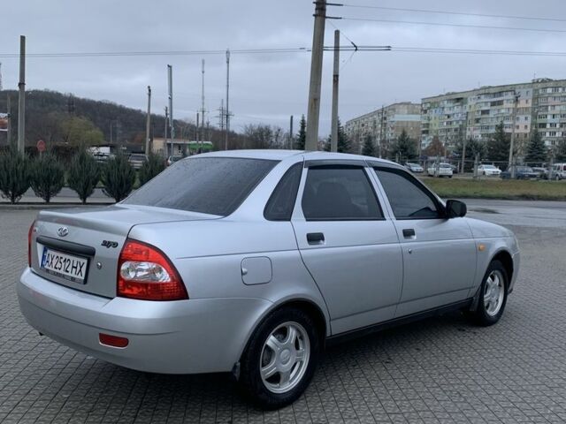 Сірий ВАЗ 2170 Priora, об'ємом двигуна 1.6 л та пробігом 137 тис. км за 3000 $, фото 4 на Automoto.ua