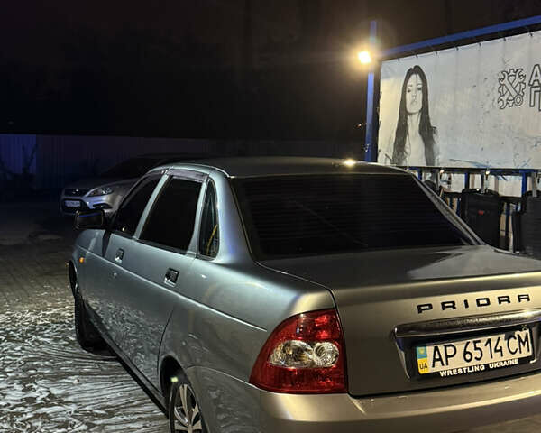 Серый ВАЗ 2170 Priora, объемом двигателя 1.6 л и пробегом 175 тыс. км за 3200 $, фото 4 на Automoto.ua