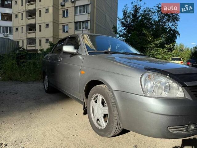 Сірий ВАЗ 2170 Priora, об'ємом двигуна 1.6 л та пробігом 273 тис. км за 3200 $, фото 4 на Automoto.ua