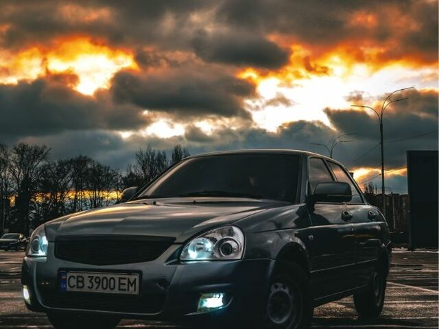 Серый ВАЗ 2170 Priora, объемом двигателя 1.6 л и пробегом 240 тыс. км за 3700 $, фото 3 на Automoto.ua