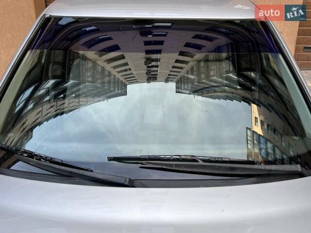 Серый ВАЗ 2170 Priora, объемом двигателя 1.6 л и пробегом 212 тыс. км за 3699 $, фото 4 на Automoto.ua