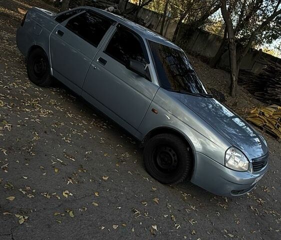 Серый ВАЗ 2170 Priora, объемом двигателя 0 л и пробегом 3 тыс. км за 1999 $, фото 1 на Automoto.ua
