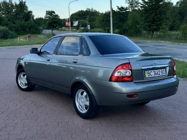 Серый ВАЗ 2170 Priora, объемом двигателя 1.6 л и пробегом 125 тыс. км за 2700 $, фото 2 на Automoto.ua