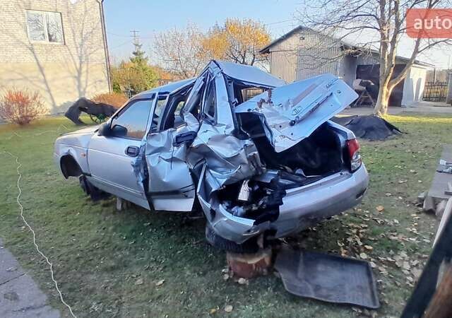 Серый ВАЗ 2170 Priora, объемом двигателя 1.6 л и пробегом 280 тыс. км за 1000 $, фото 3 на Automoto.ua