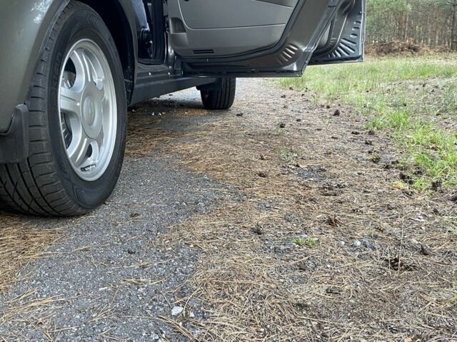 Серый ВАЗ 2170 Priora, объемом двигателя 1.6 л и пробегом 158 тыс. км за 3500 $, фото 8 на Automoto.ua